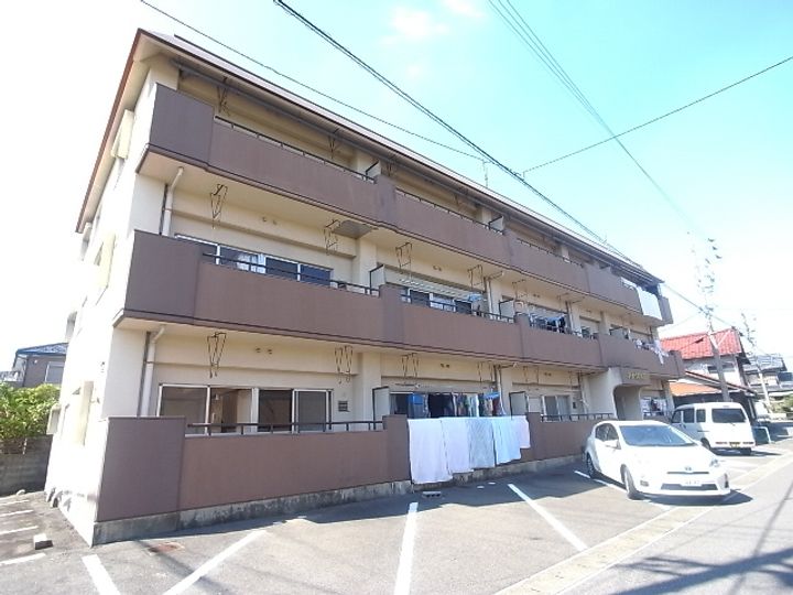 ハイツむすぶの外観