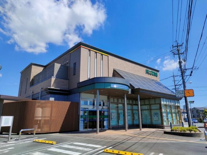 シャトレ富塚の周辺