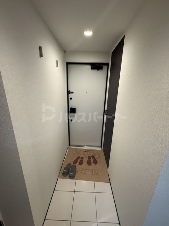 ReveResidence駒込の玄関