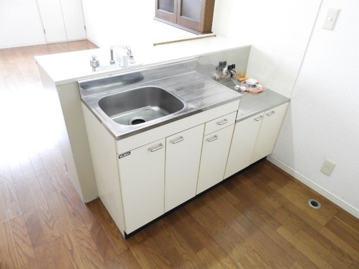 新潟県新発田市富塚町2(アパート)の賃貸物件のキッチン