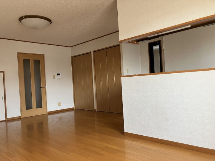 広島県広島市東区曙1(一戸建)の賃貸物件の居間