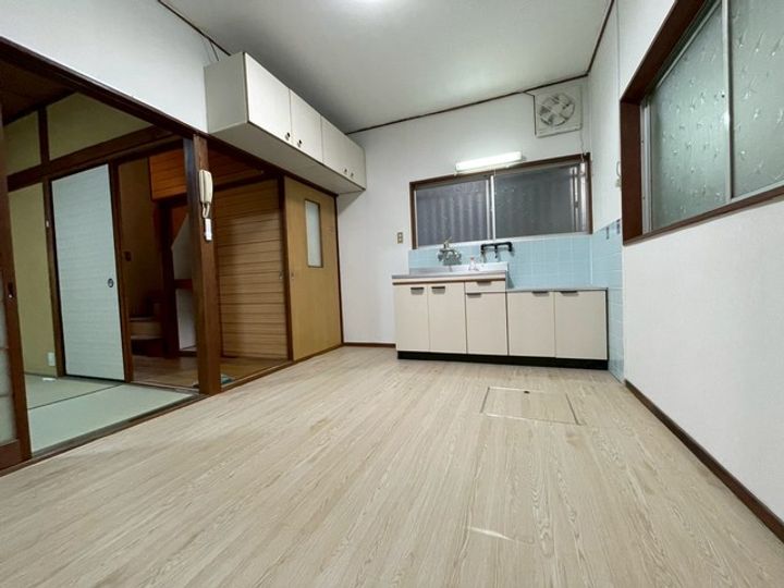 大阪府柏原市太平寺1(一戸建)の賃貸物件の居間