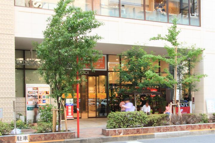 KM5APATMENTの周辺