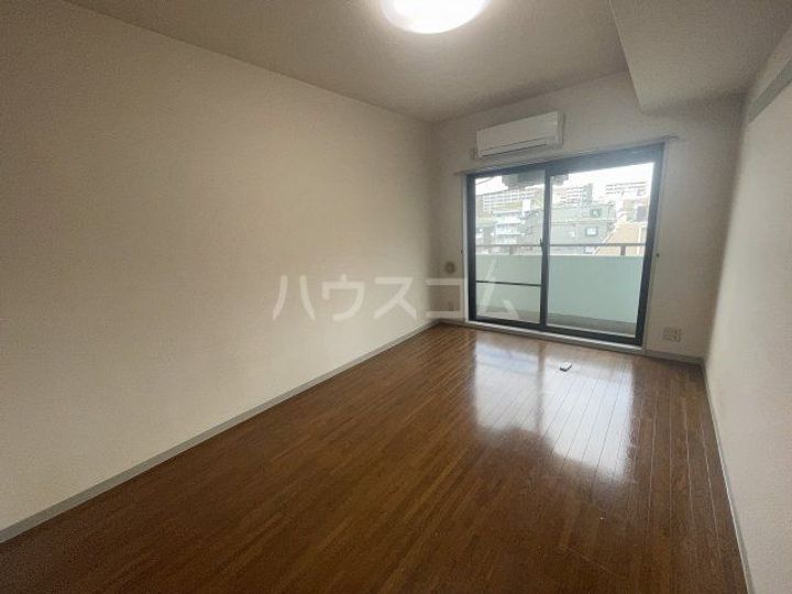 メゾンマノリアの居間