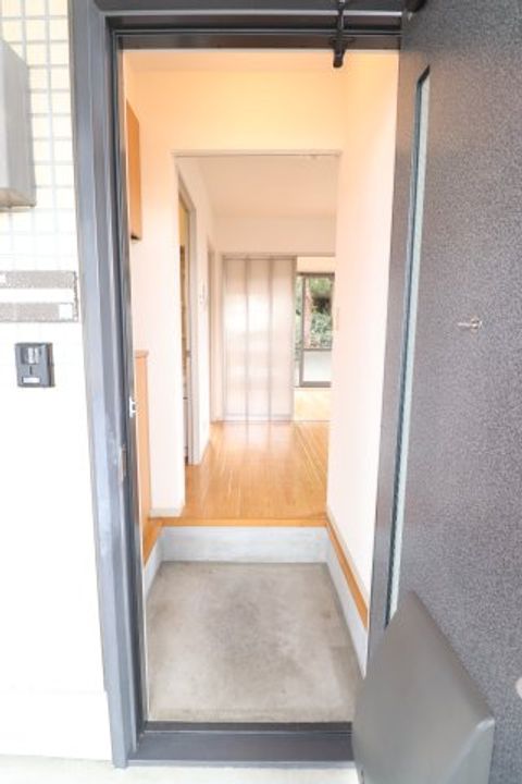 ヴィラコートの玄関