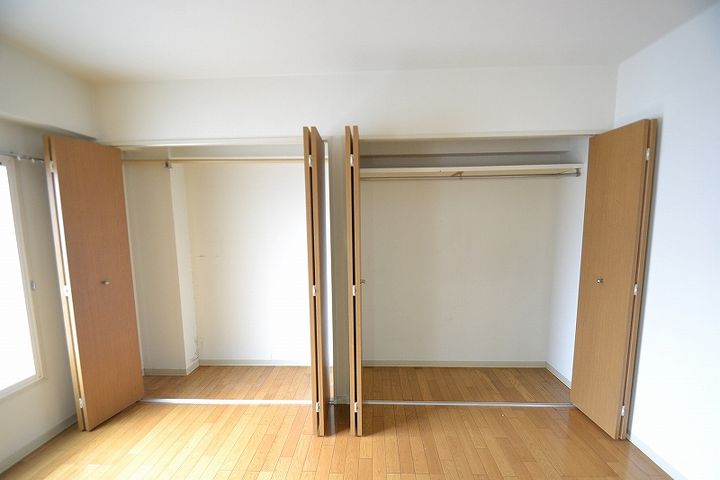 エオス竹屋町ビルの内装