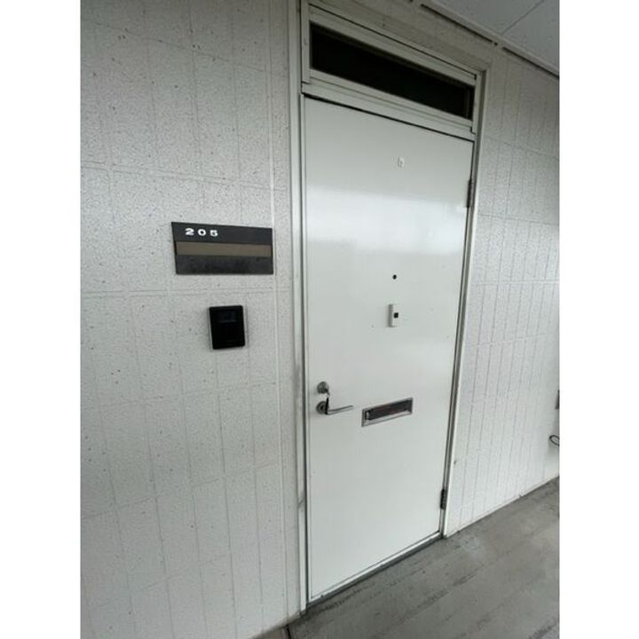 クレールIIの玄関