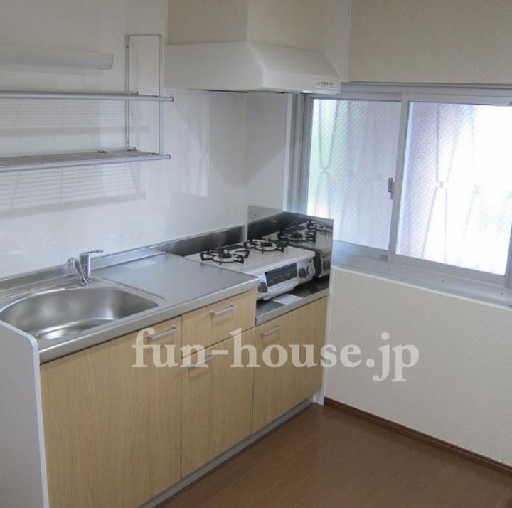 セントラル第2青山のキッチン