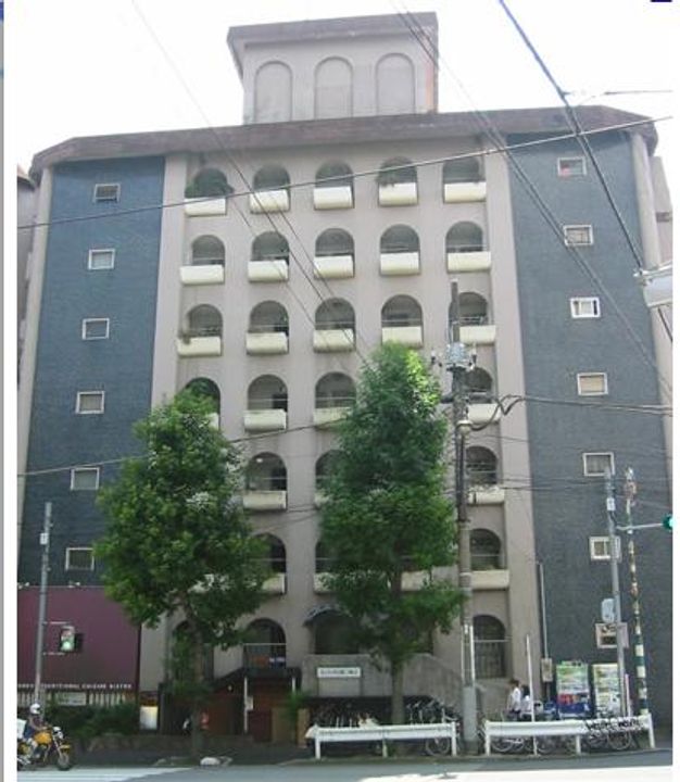 セントラル第2青山の外観