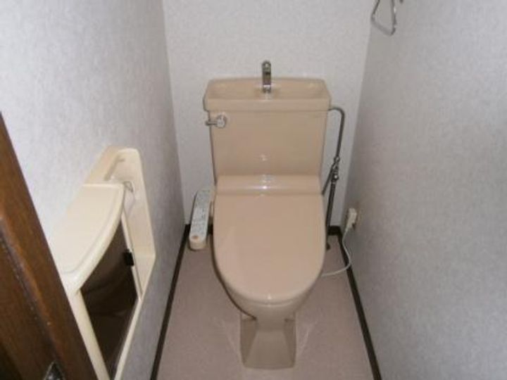 静鉄音羽町マンションの内装