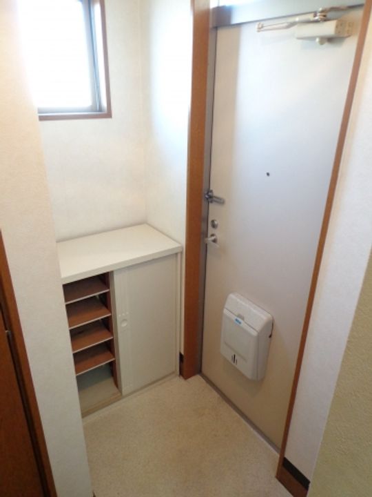 千葉県千葉市緑区おゆみ野南5(アパート)の賃貸物件の玄関