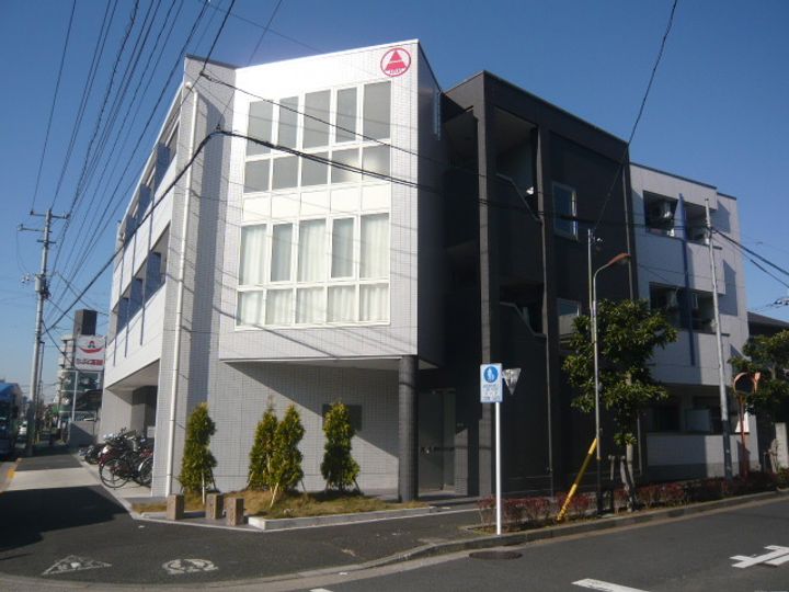 ミレーニアNEOの外観