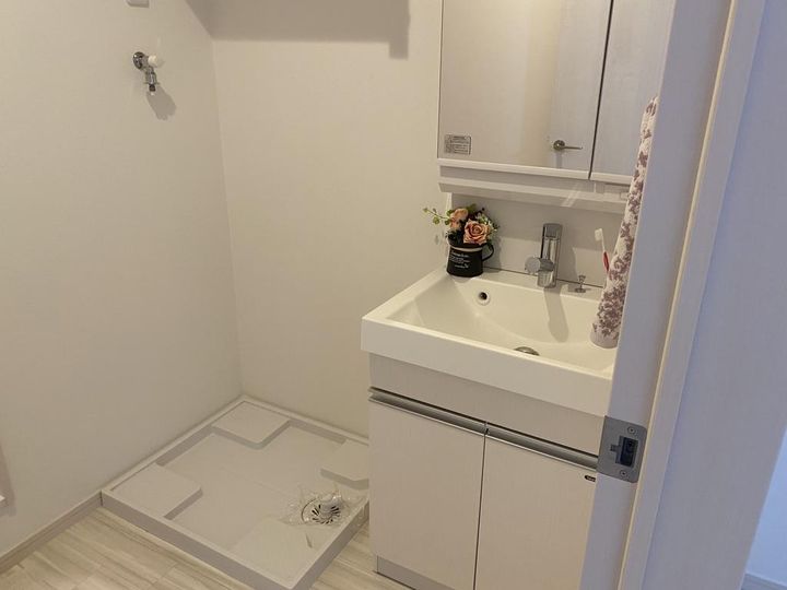 R-SMART仙台宮千代の内装