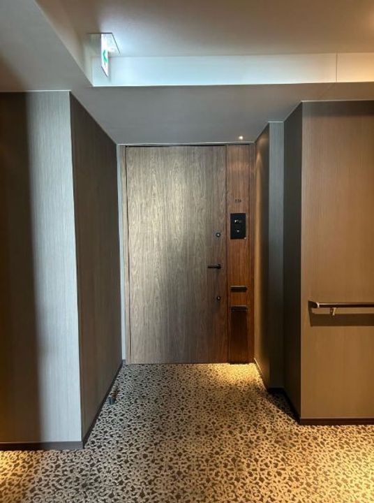 パークコート乃木坂ザタワーの玄関