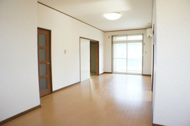 Kフラッツの居間