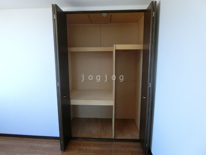 アーク青柳の内装