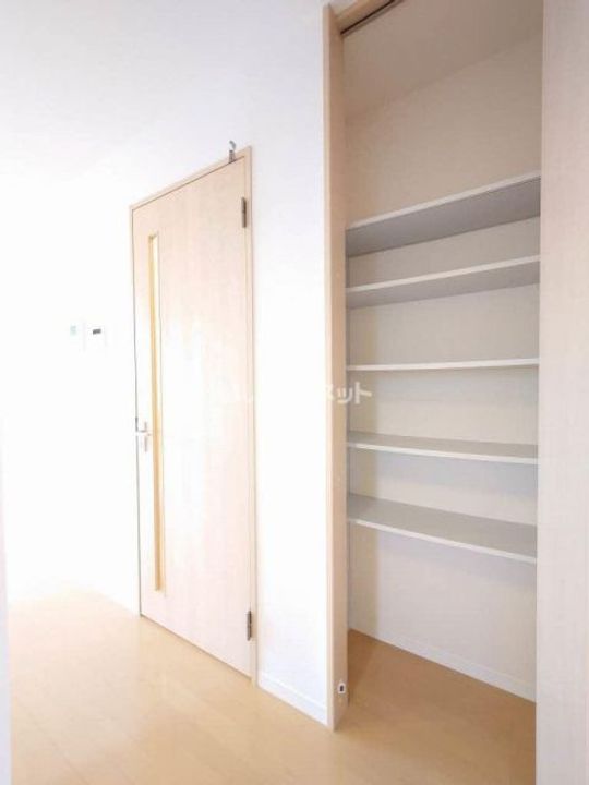 シャーメゾン宮野中央Bの内装