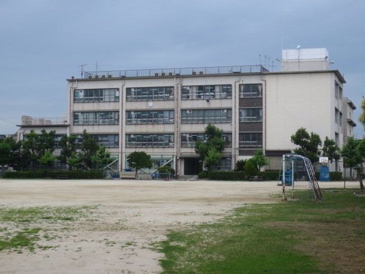 ブーゲンビリア上島の周辺