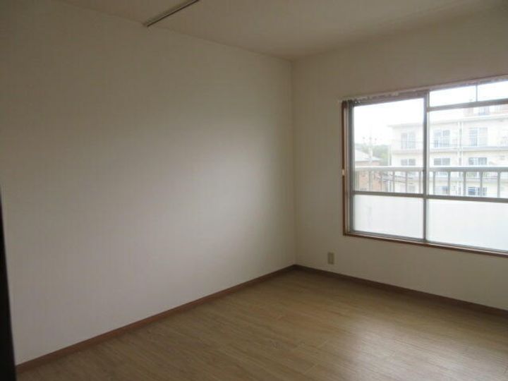 ポプラヶ丘コープ5号棟の居間