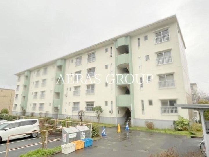 ポプラヶ丘コープ5号棟の外観