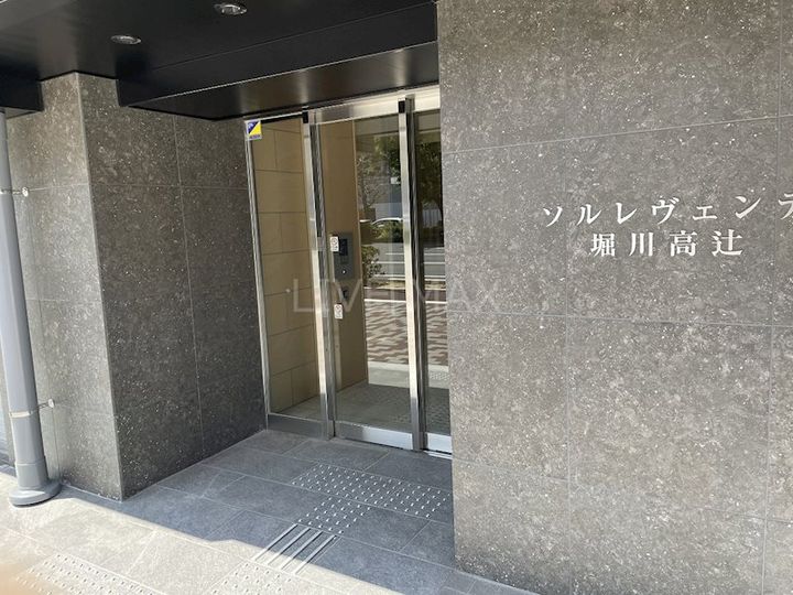 ソルレヴェンテ堀川高辻の地図