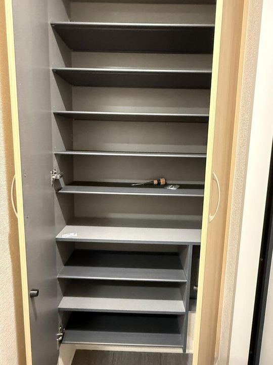 パルボヌールの玄関