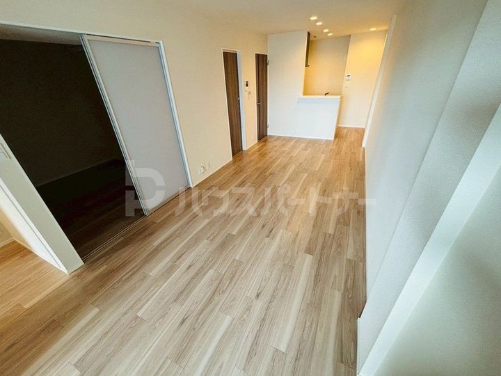 東京都荒川区東尾久8(マンション)の賃貸物件の居間