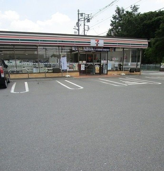 ポポラーレの周辺