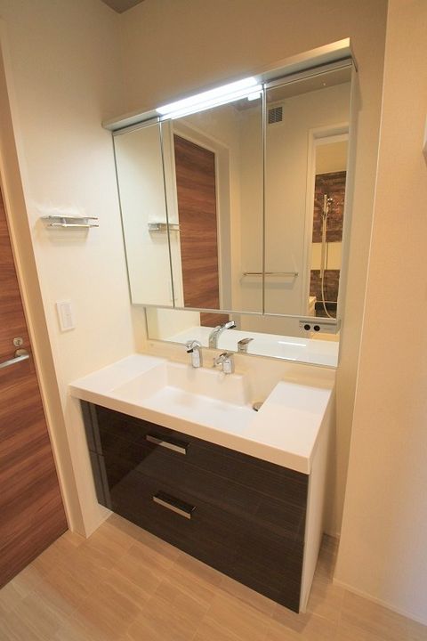 アズール牛田本町の内装