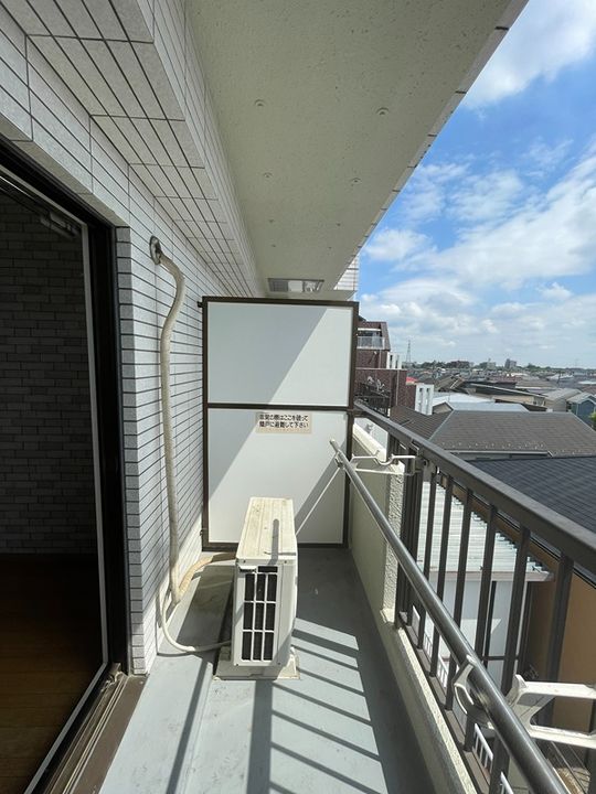 ホワイトパレス万年青の内装