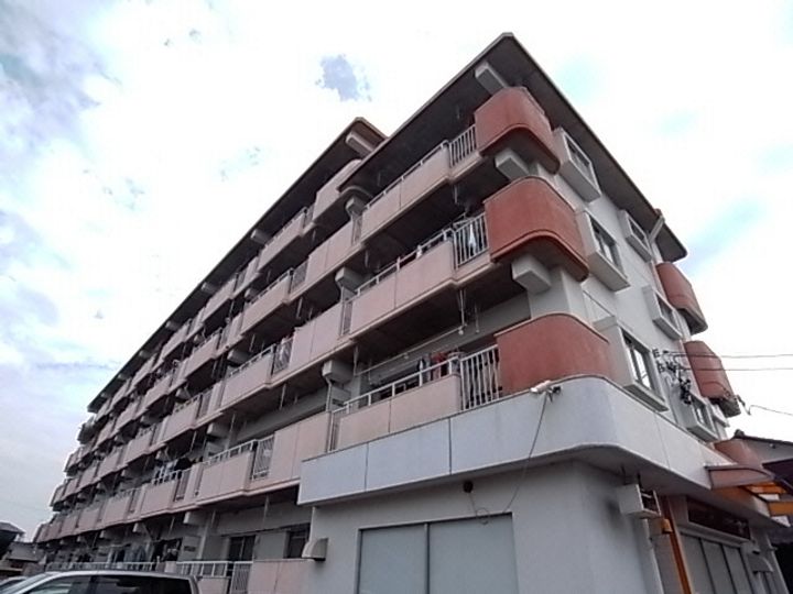 オレンジハウスマルセンの外観