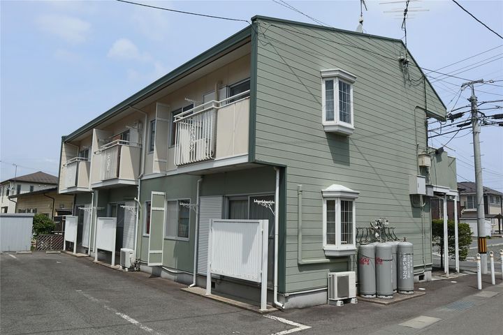 グリーンパークの外観