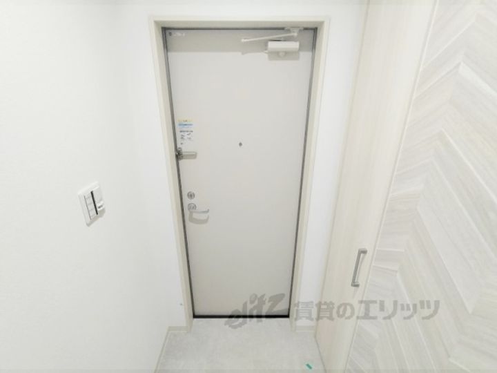 クリエオーレ天理の玄関