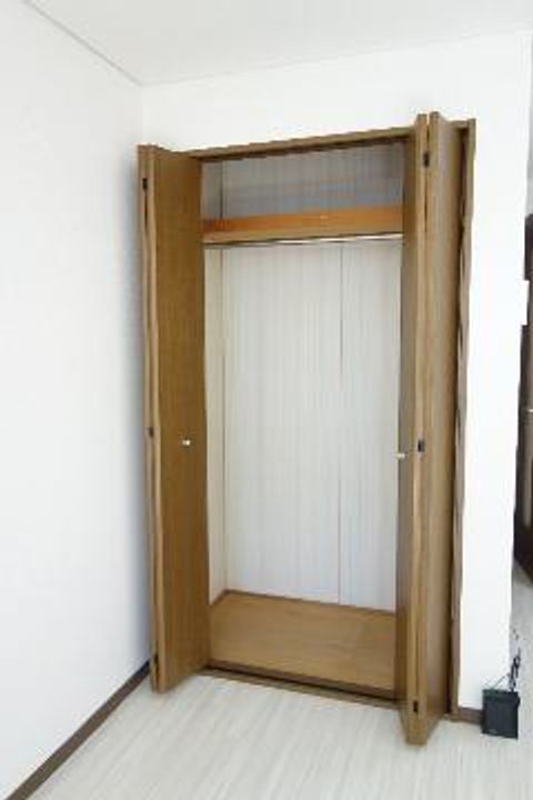 レヴールの内装