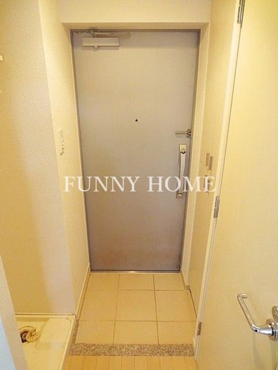 東京都目黒区中央町2(マンション)の賃貸物件の玄関