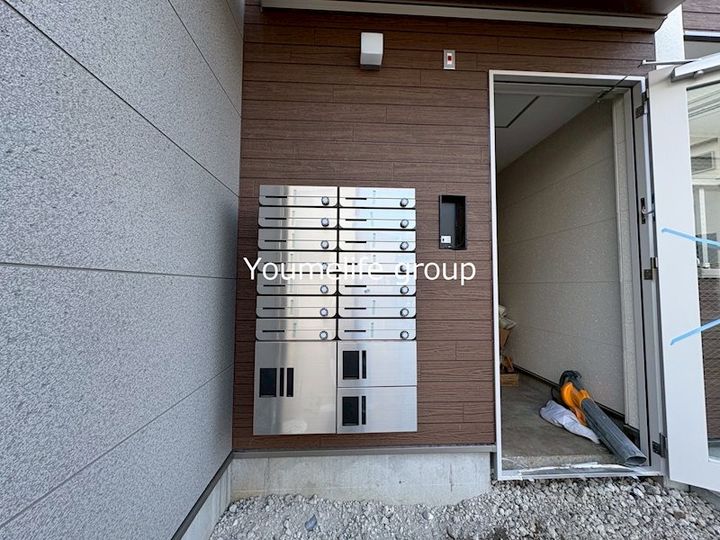 ジーメゾン伊勢原高森の地図