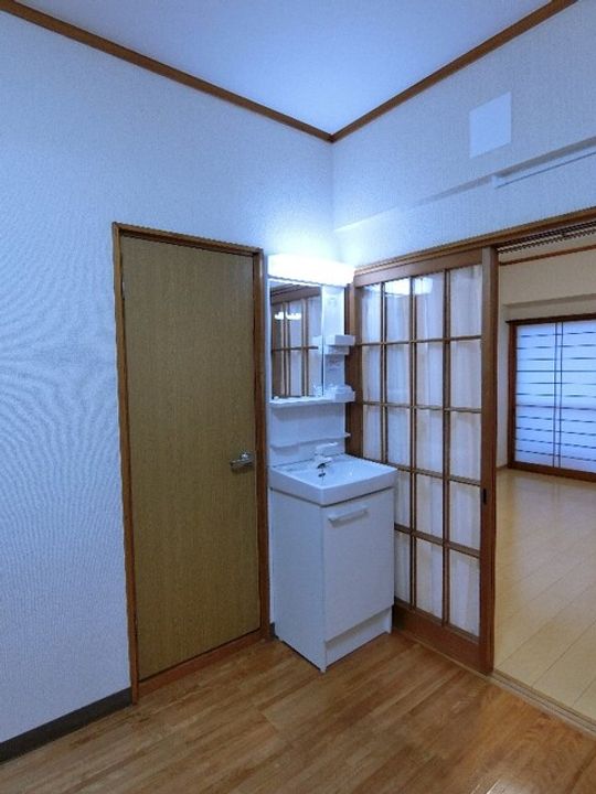 大庭マンションの内装
