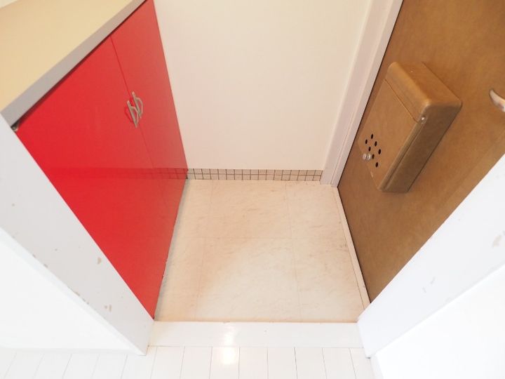 シティコーポ宝仙の玄関