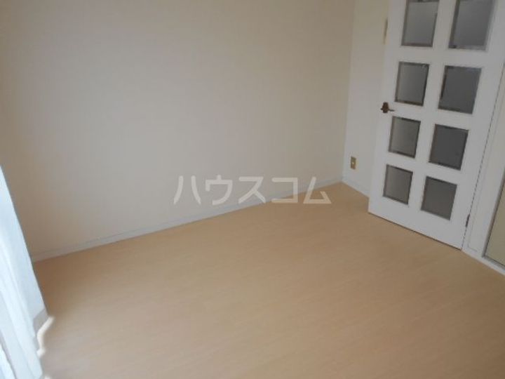 シティーコーポ円町の居間