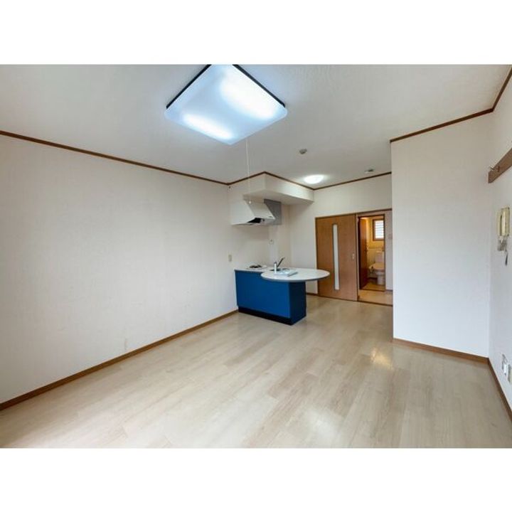 静清第二ハイツの居間