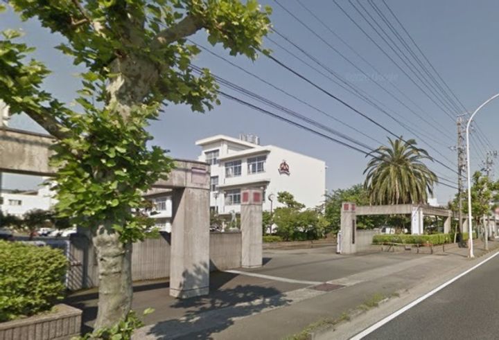 静清第二ハイツの周辺