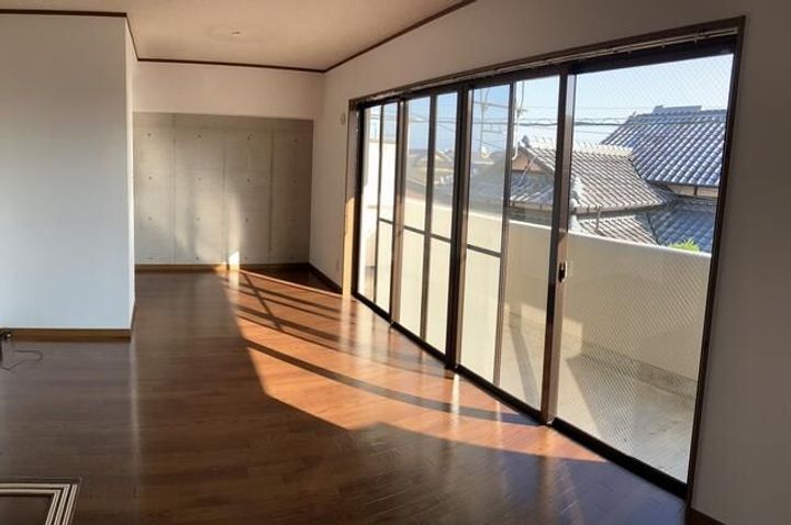 藤本エステイツの居間