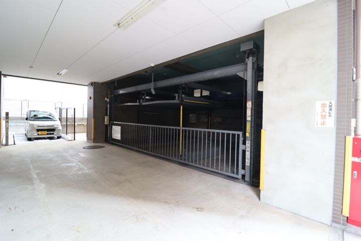 ローゼンハイム夕陽丘の地図