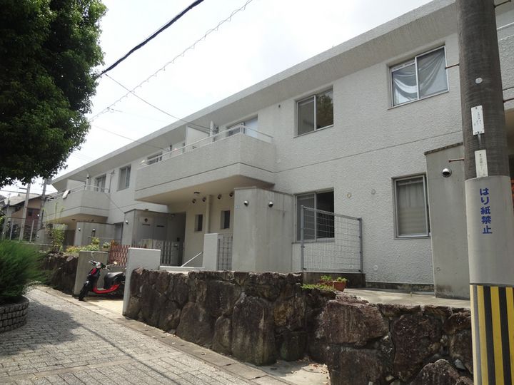 大阪府豊中市緑丘5(一戸建)の賃貸物件の外観