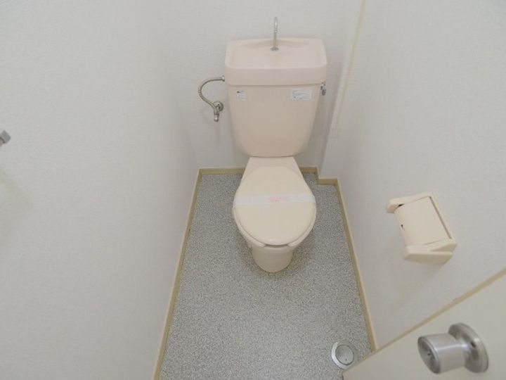 ニューマリッチ川成の内装