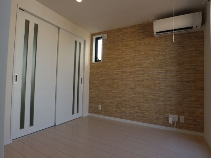 Regalest 舟入の居間