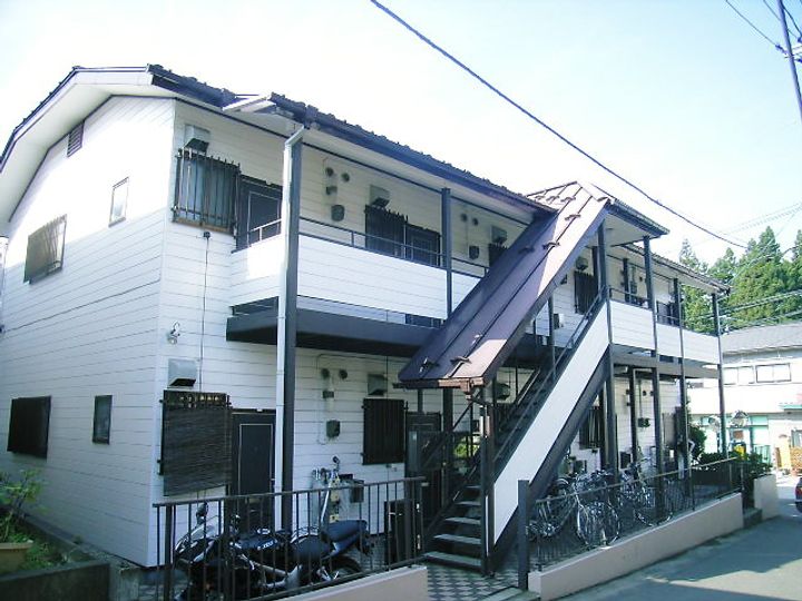 ハイツ ユーカリの外観