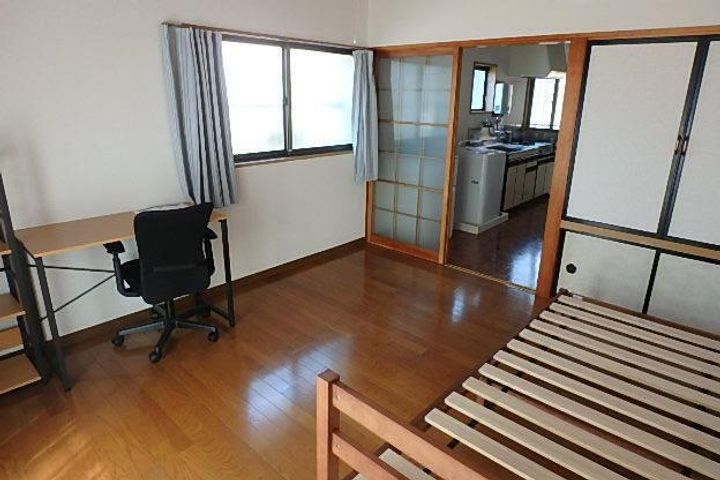 ハイツ ユーカリの居間