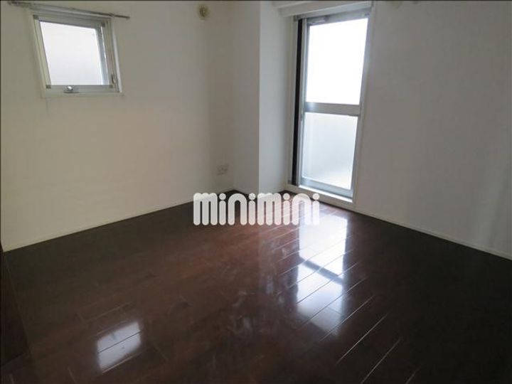 comodo覚王山の内装