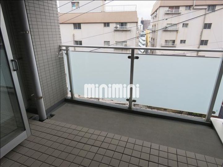 comodo覚王山の内装